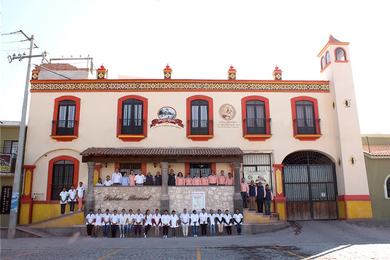 Dulces Bernal y Casa Museo del Dulce